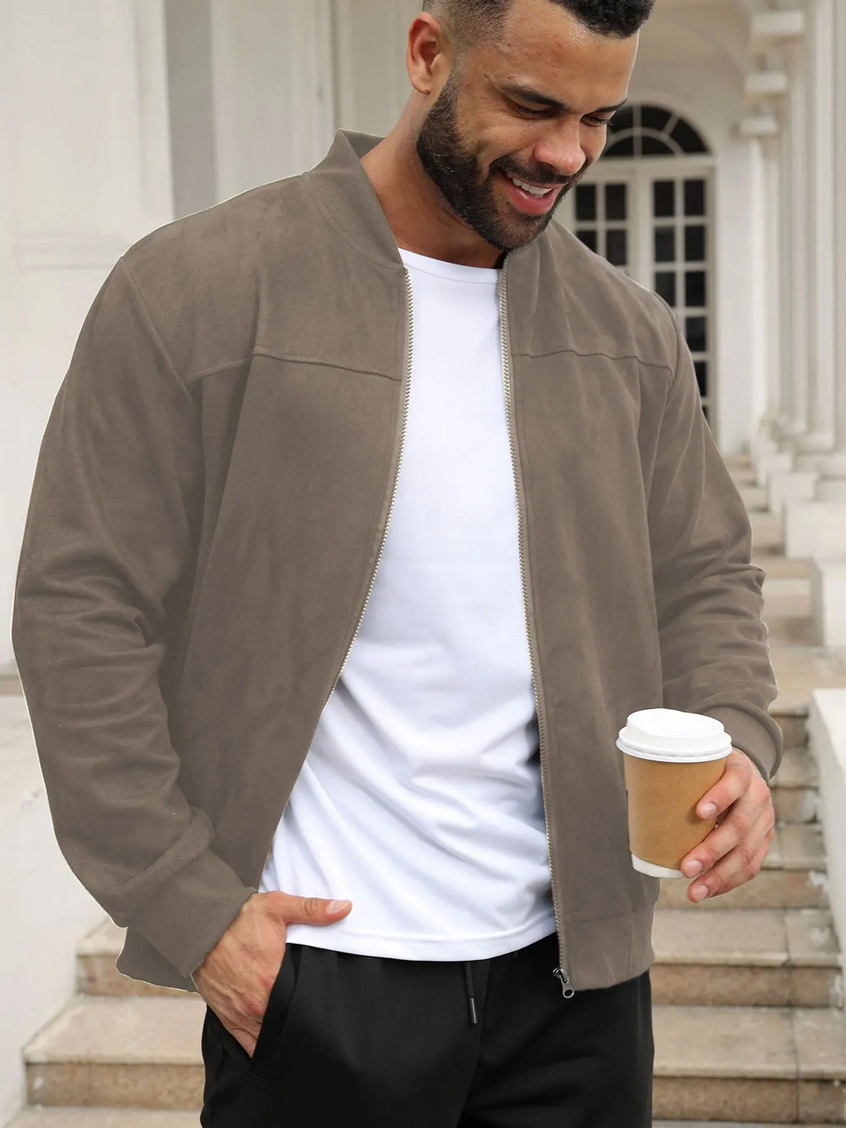 Jaqueta de Camurça Drovic – Estilo e Conforto