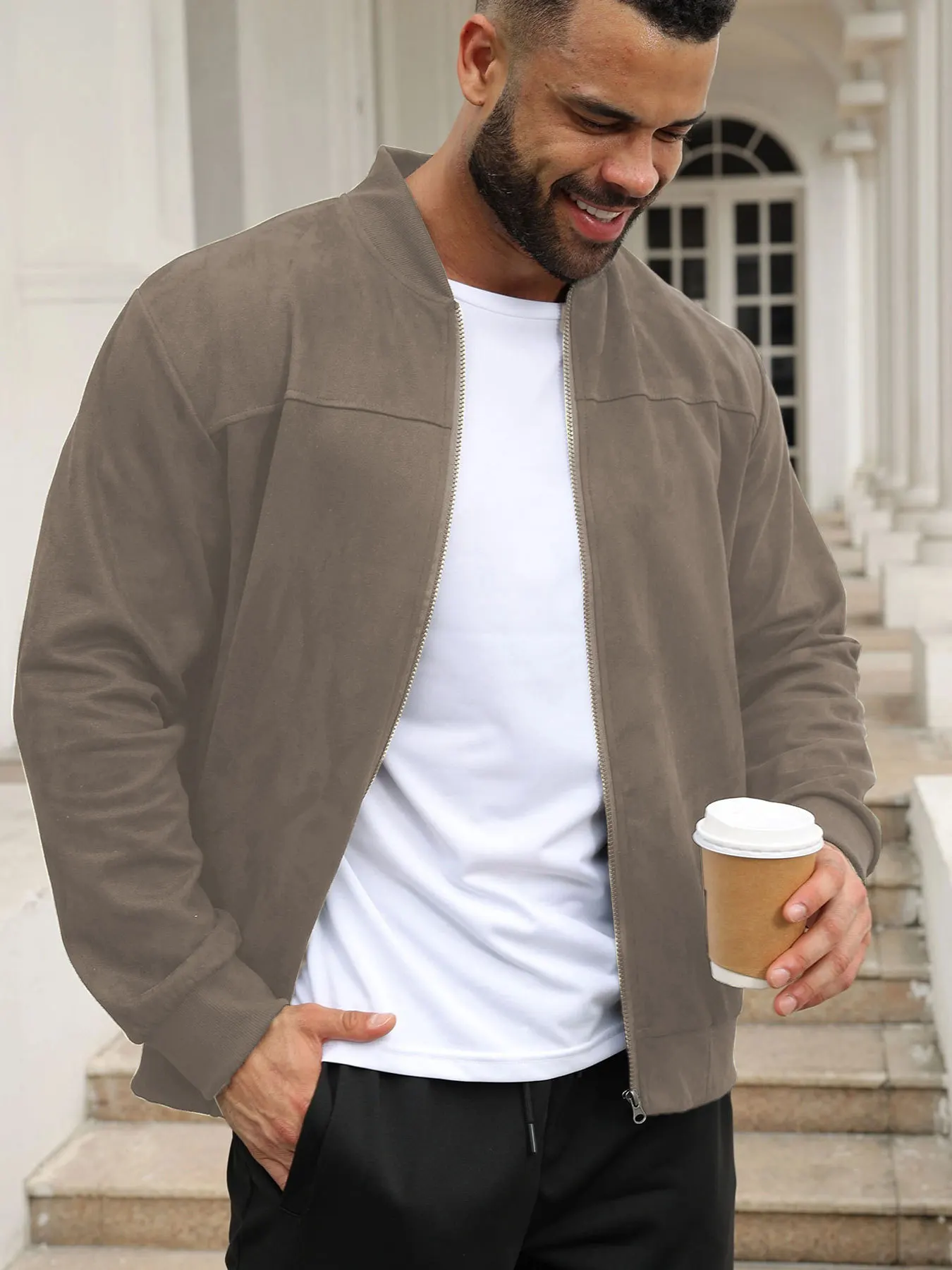 Jaqueta de Camurça Drovic – Estilo e Conforto