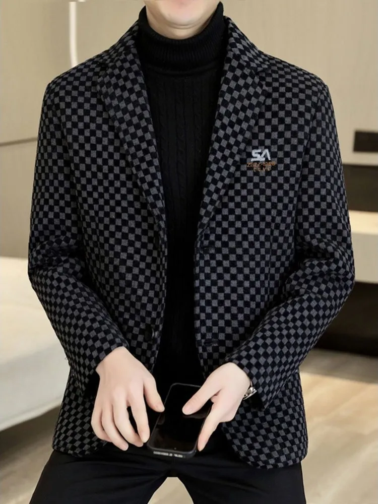 Terno Masculino Xadrez Corell – Elegância Casual e Estilo Contemporâneo