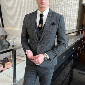 Terno de Tres Peças de Peito Unico